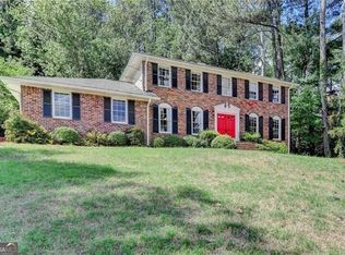 1450 Holly Bank Cir, Dunwoody, GA 30338