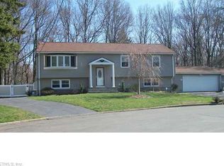 28 Ellyn St, West Haven, CT 06516