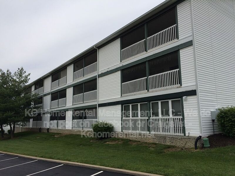 1st image of 6836 N Olive St
