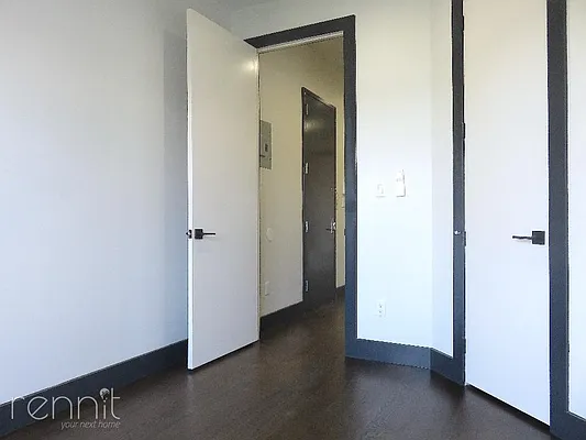 Rented by Rennit Inc. | media 50