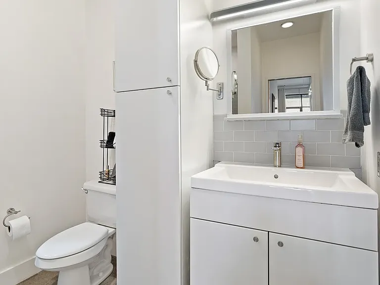 2201 5th Ave S #208 — Photo 14