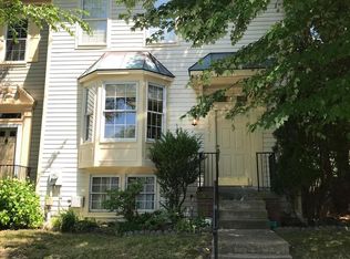 1221 Travis View Ct, Gaithersburg, MD 20879