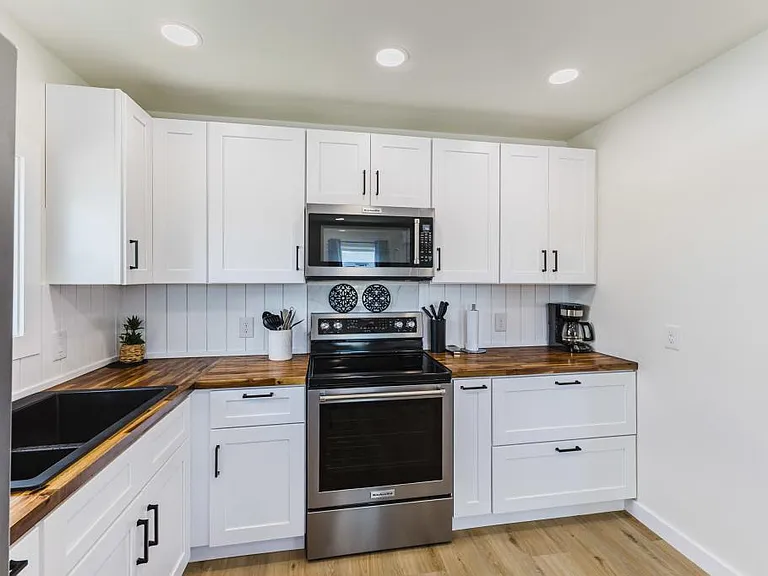19281 San Carlos Blvd — Photo 11