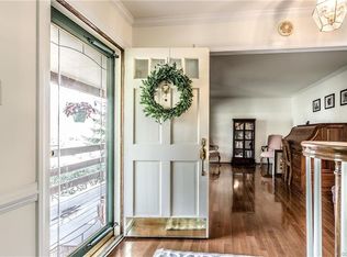 13625 Queensgate Rd, Midlothian, VA 23114