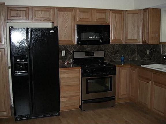 4th image of 10371 Newcombe Dr