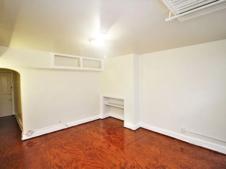 1224 Saint Paul St — Photo 6