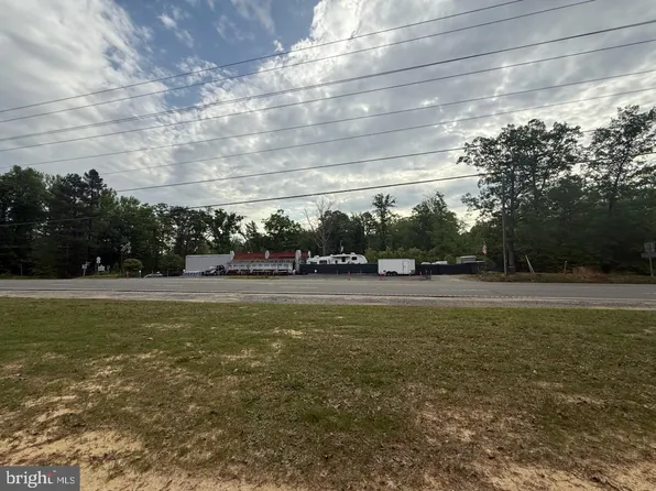 12439 Us Route 1 Hwy, Woodford, VA 22580
