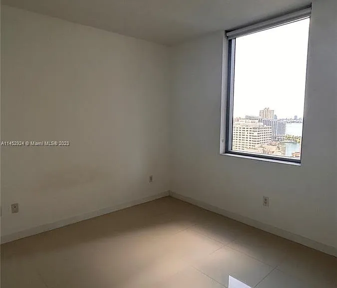 1050 Brickell Ave #2104 — Photo 12