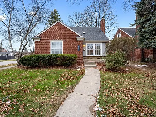 2090 Bradford Rd Photo 1