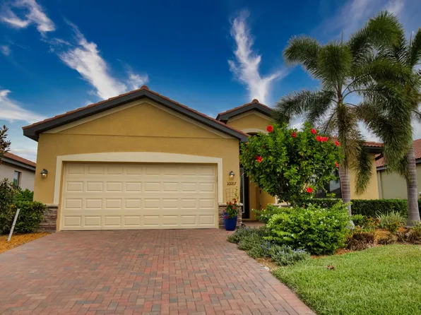 10187 Crooked Creek Dr, Venice, FL 34293