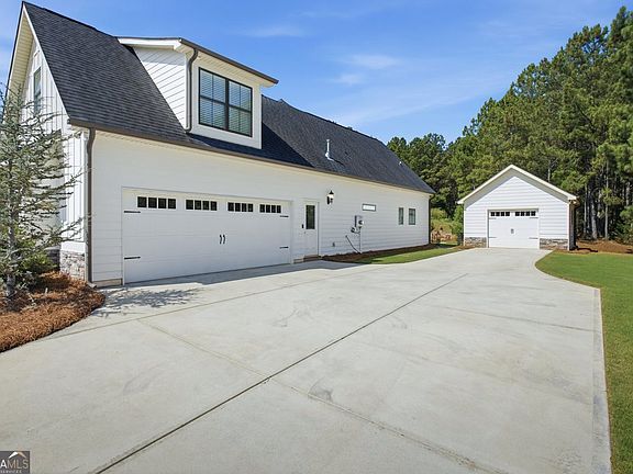 5th image of 1030 Windsor Creek Dr