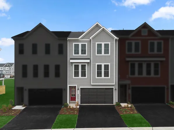 123 Galaxy Pl, Stephenson, VA 22656