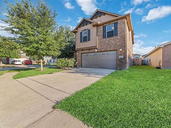 2nd image of 18703 Clover Nut Ct