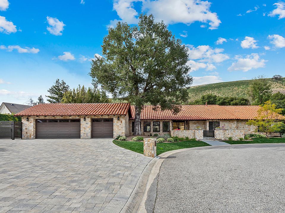 1st image of 4027 Portulaca Pl