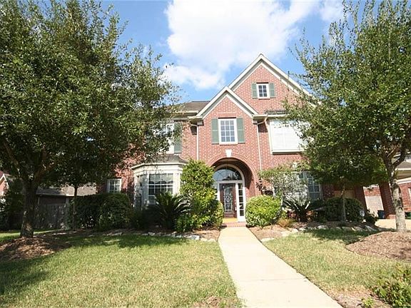 3rd image of 6327 Aspen Cove Ct