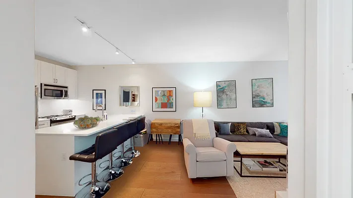 Sold by JB Mac Real Estate Inc. | media 2