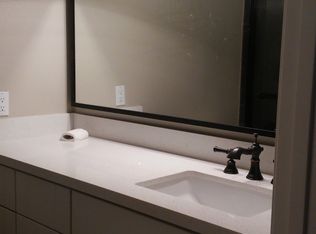 17185 Citron, Irvine, CA 92612