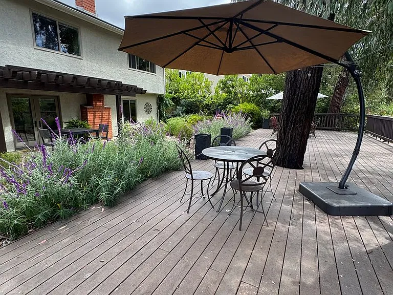 99 Castillian Ave — Photo 26