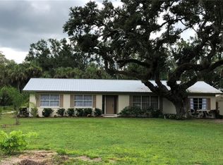 481 6th Ave, Labelle, FL 33935