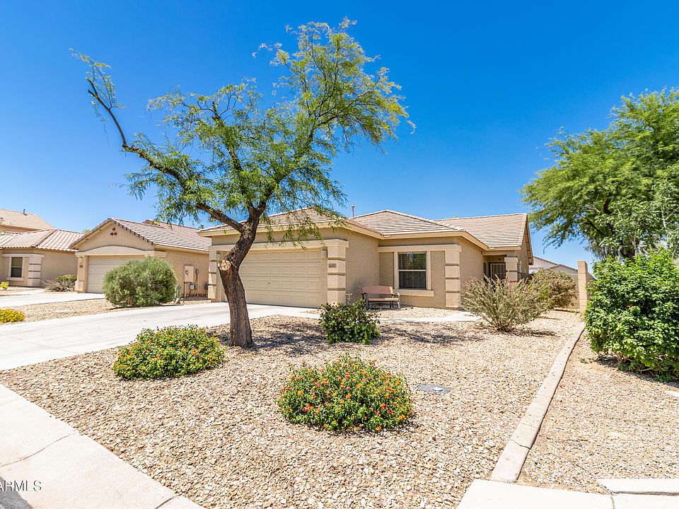 1st image of 44210 W Cypress Ln
