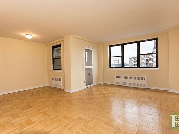 3rd image of 735 Kappock St APT 12C