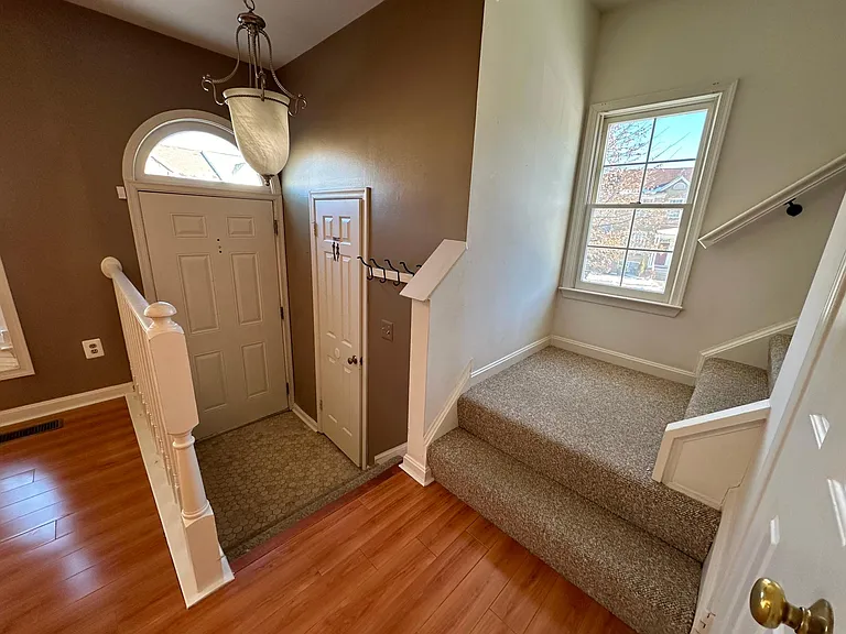 7770 Black Horse Ct — Photo 11
