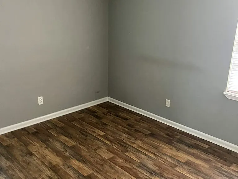 6255 Memphis Ave — Photo 10