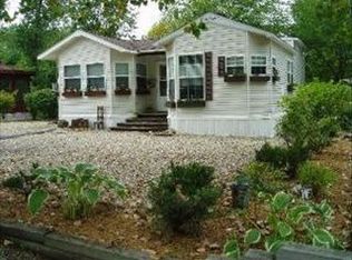 71 Fossil Cove Ln, Wilmington, IL