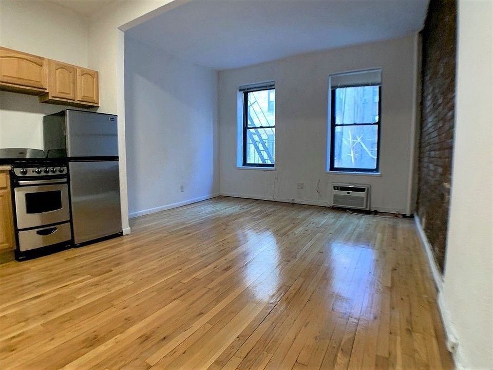 2nd image of 242 E 77th St #Rw2
