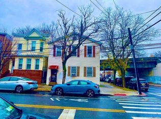 56-19 39th Ave, Woodside, NY 11377