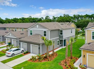 9557 Star Dr, Jacksonville, FL 32256