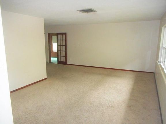 3rd image of 2005 S Shady Ln