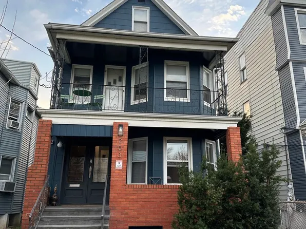 203 Duncan Avenue image 22 of 23