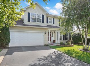 304 Vana Dr, Carpentersville, IL 60110