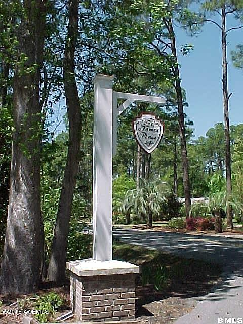 1st image of 9 Saint James Cir