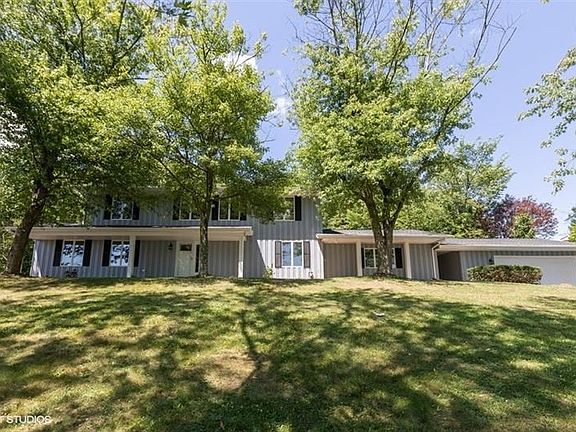 2nd image of 650 Morningstar Dr