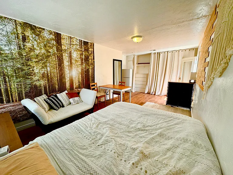 12855 Gilmore Ave #2 — Photo 3