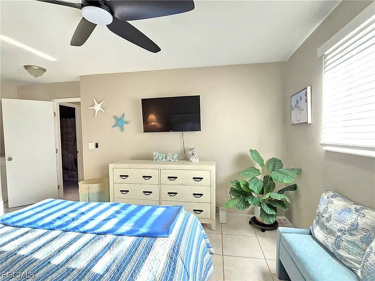 3303 Prince Edward Island Cir #4 — Photo 7