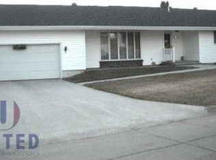 408 Maple St, Emerson, NE 68733