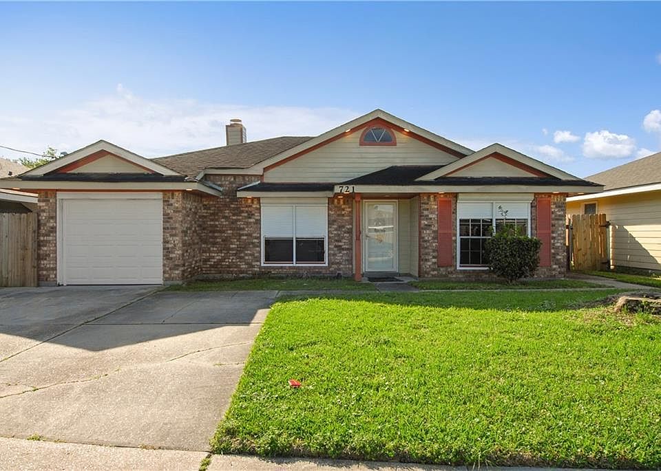 1st image of 721 Dandelion Dr