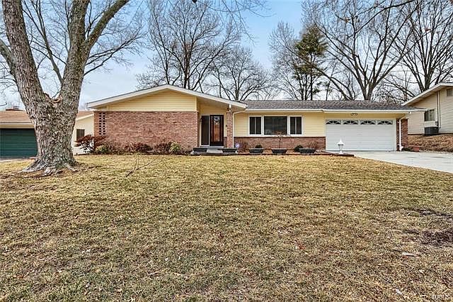1st image of 1533 Papillon Dr