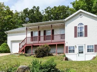 1714 Lake Shore Dr, Owensville, MO 65066