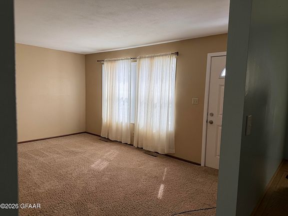 2nd image of 307 5th Ave