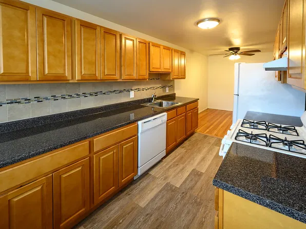 Rutgers Court Apartments, 1 Rutgers Ct #8bbbb2b0e, Belleville, NJ 07109