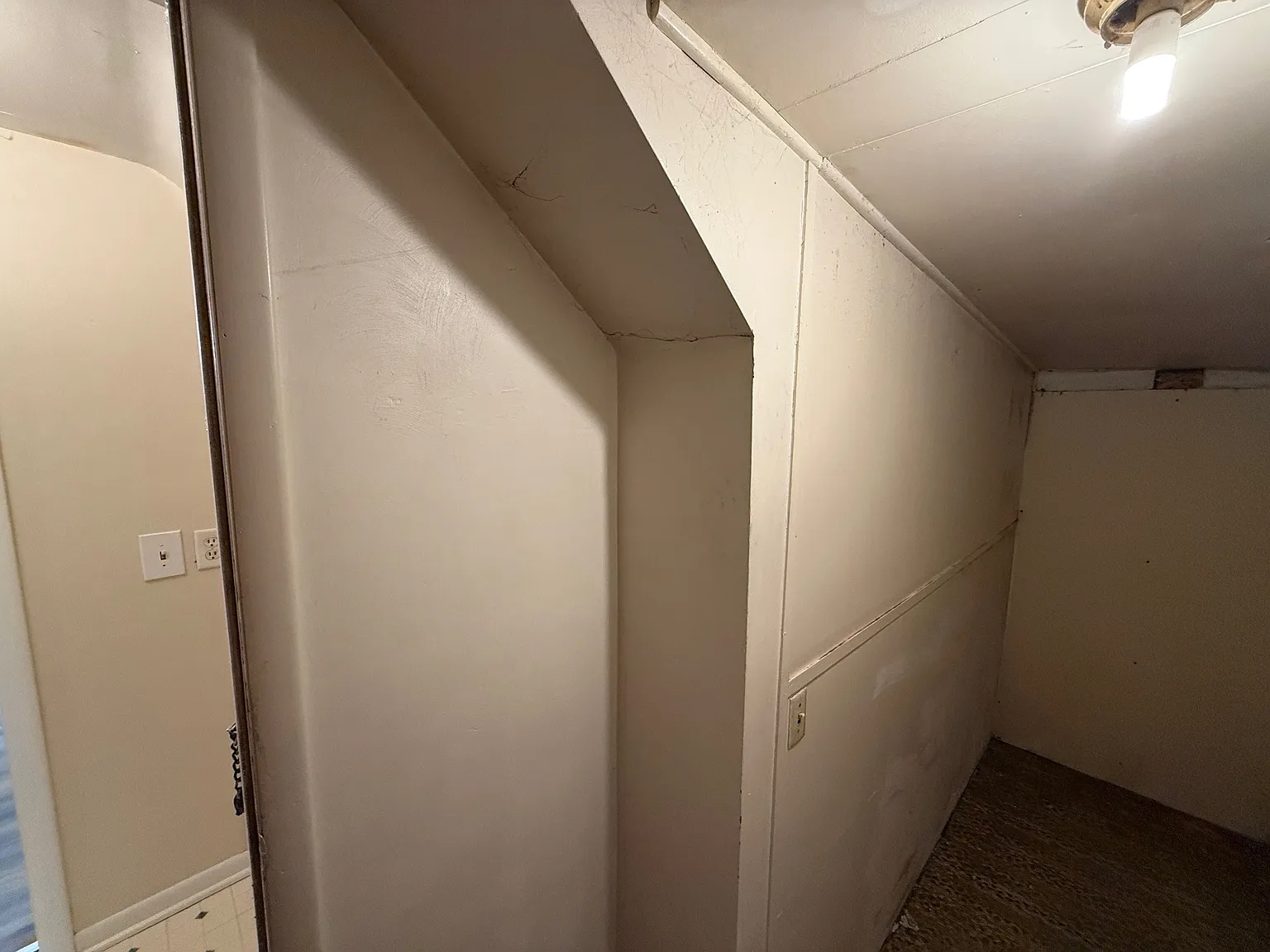 1 bed, $810 — Photo 3