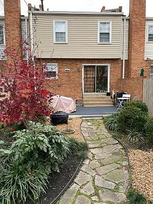 2245 Kingsbrook Dr