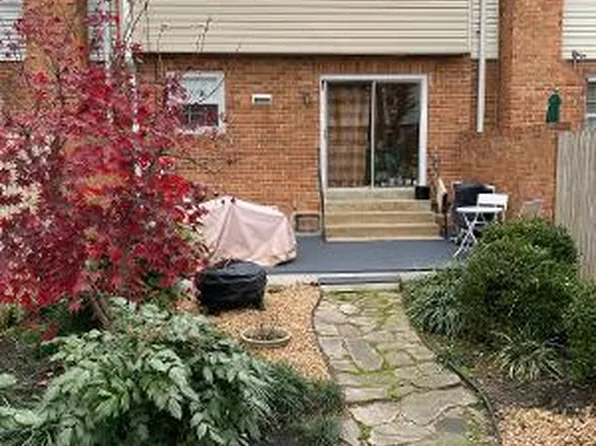 2245 Kingsbrook Dr, Henrico, VA 23238