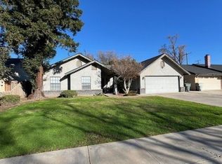 740 W Vassar Ave, Visalia, CA 93277