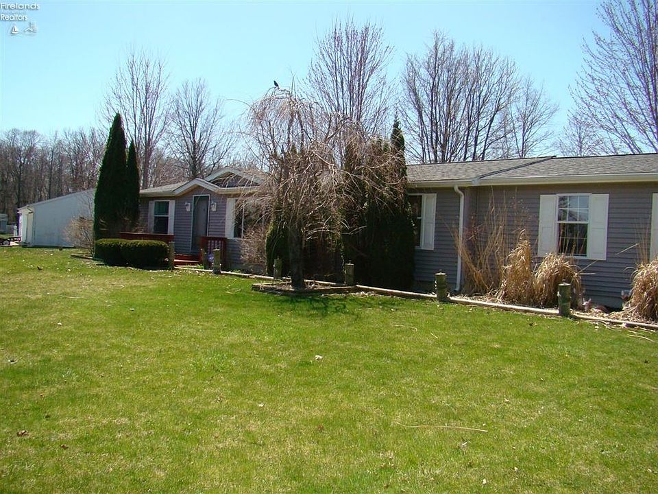 1st image of 350 Forest Green Dr
