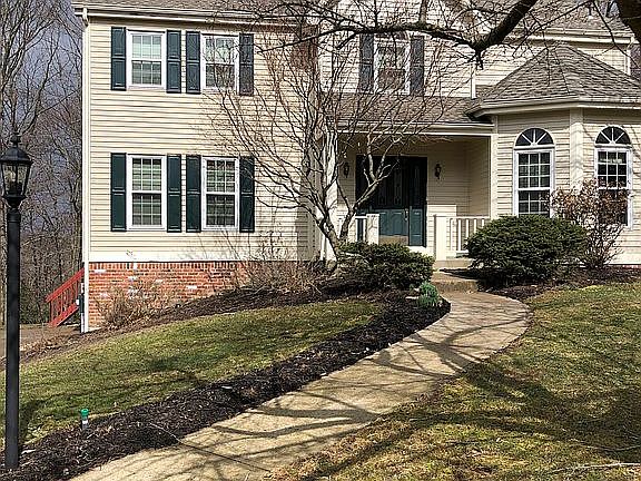 3rd image of 5137 Karrington Dr